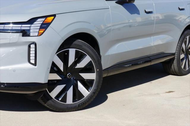 new 2025 Volvo EX90 car, priced at $98,320