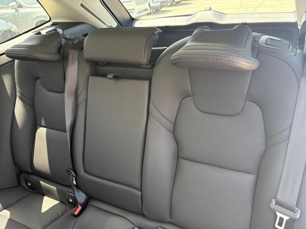 new 2025 Volvo XC60 car, priced at $56,160