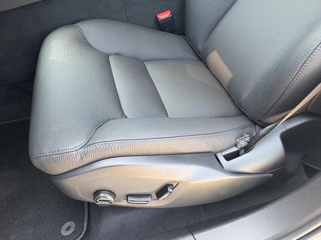 new 2025 Volvo XC60 car, priced at $56,160