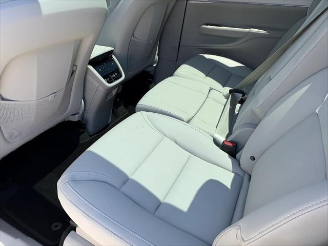 new 2025 Volvo EX90 car, priced at $87,535