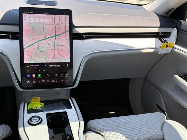 new 2025 Volvo EX90 car, priced at $87,535