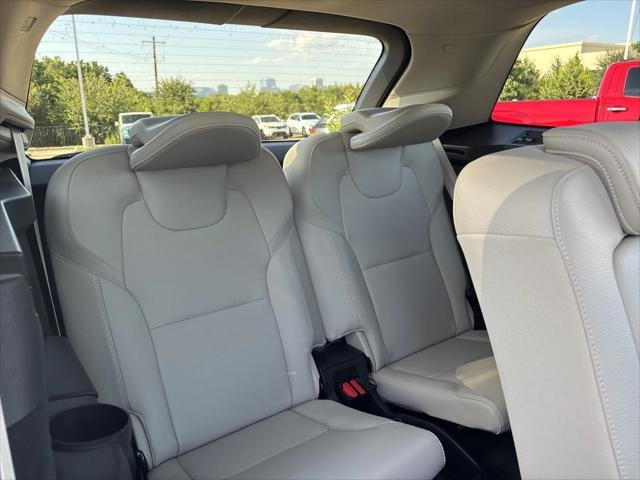 used 2022 Volvo XC90 car, priced at $44,263