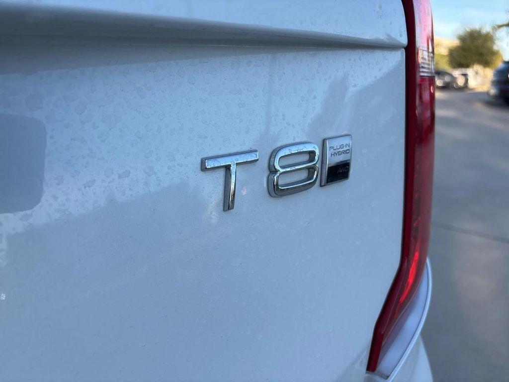 used 2025 Volvo XC90 Plug-In Hybrid car, priced at $62,000