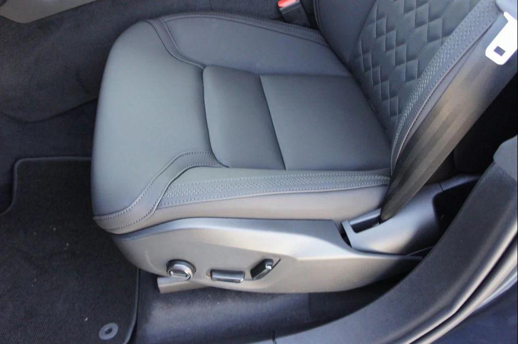 new 2025 Volvo XC90 Plug-In Hybrid car, priced at $79,155