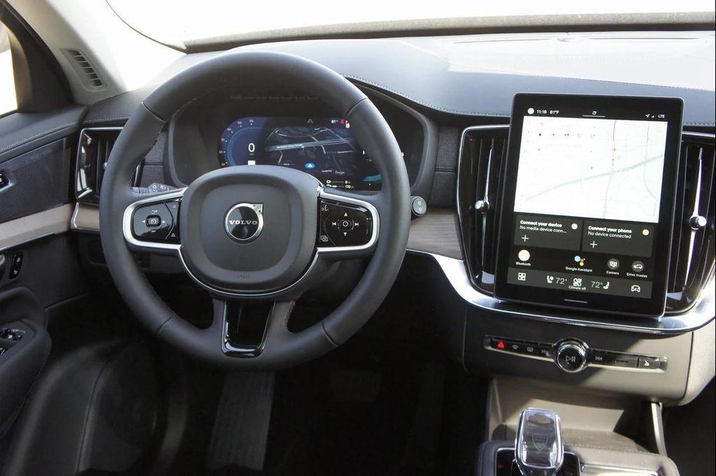 new 2025 Volvo XC90 Plug-In Hybrid car, priced at $79,155