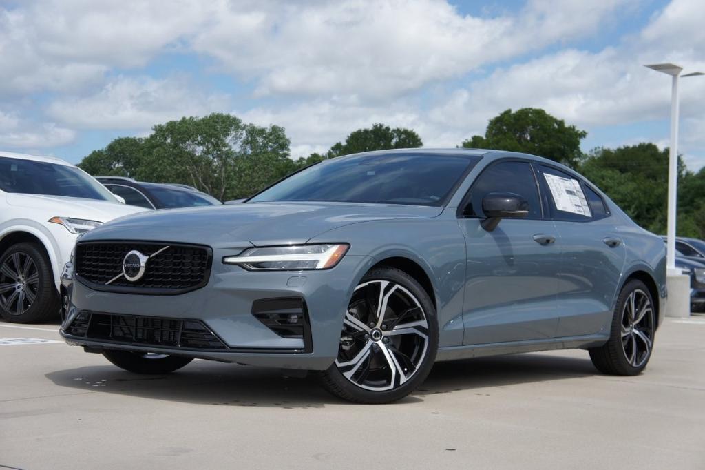 new 2024 Volvo S60 car, priced at $46,337