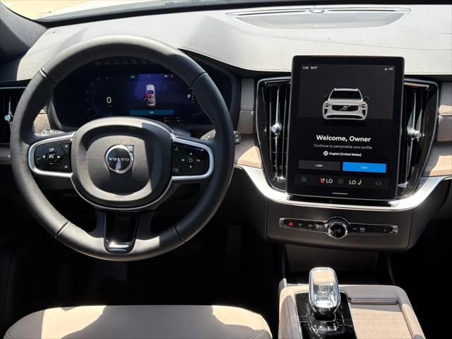 new 2025 Volvo XC90 Plug-In Hybrid car, priced at $78,805
