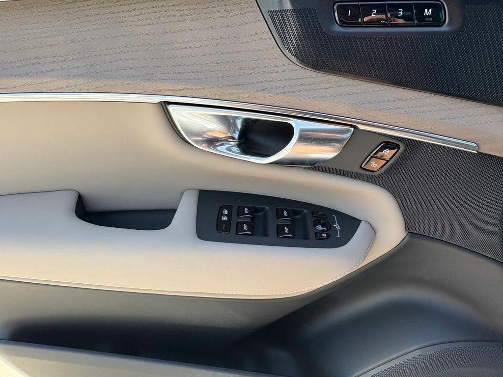 new 2025 Volvo XC90 Plug-In Hybrid car, priced at $78,805