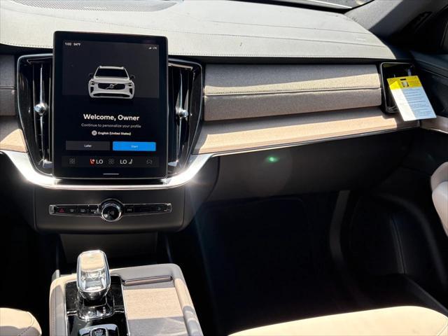 new 2025 Volvo XC90 Plug-In Hybrid car, priced at $78,805