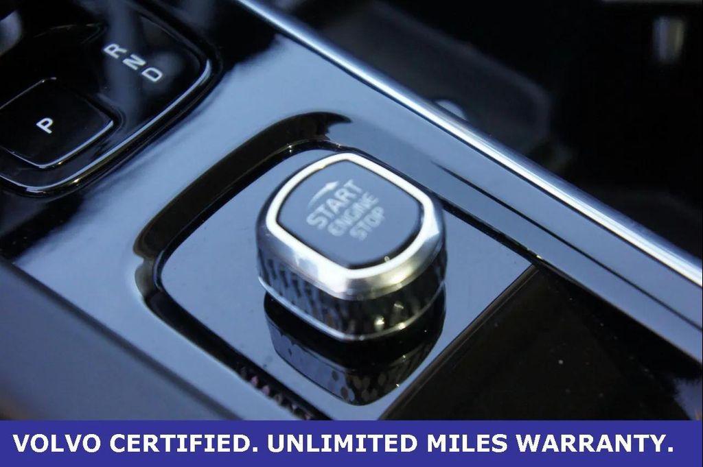 used 2025 Volvo XC60 car, priced at $39,500