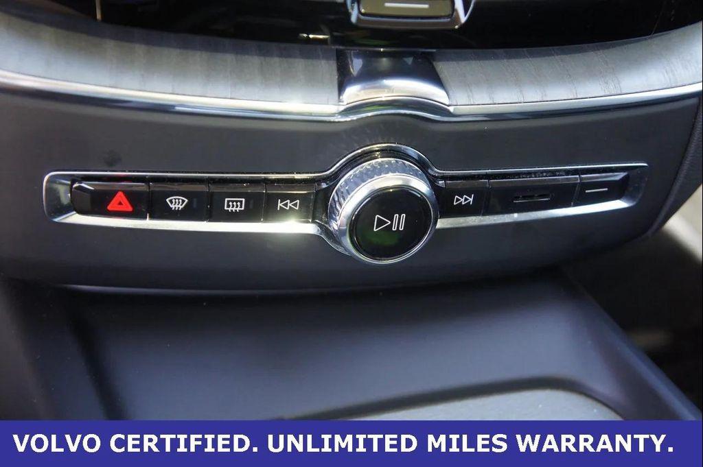 used 2025 Volvo XC60 car, priced at $39,500