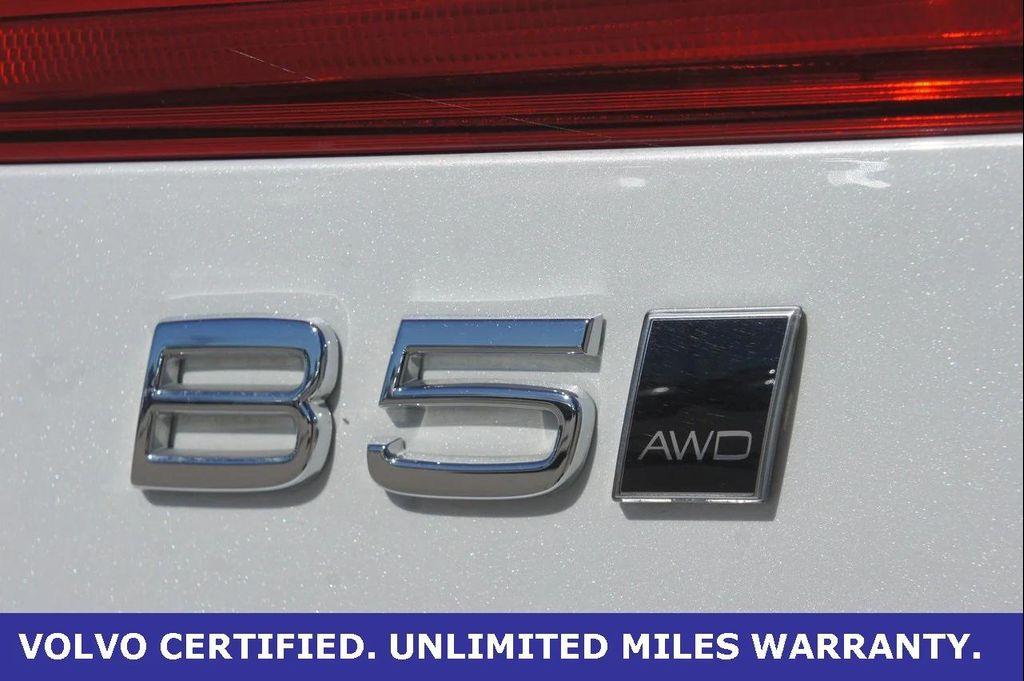 used 2025 Volvo XC60 car, priced at $39,500