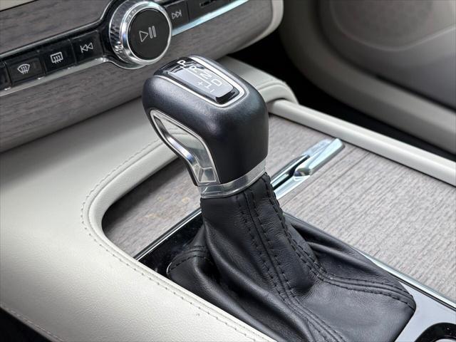 used 2022 Volvo XC90 car, priced at $44,297