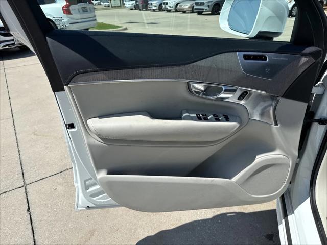 used 2022 Volvo XC90 car, priced at $45,999