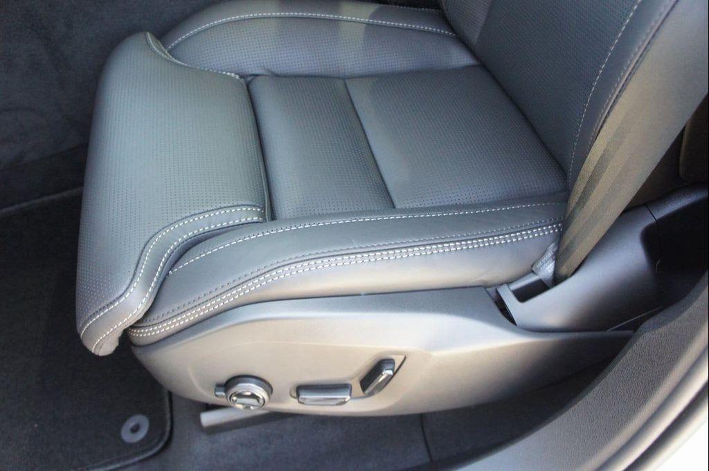 new 2026 Volvo XC60 car, priced at $67,225