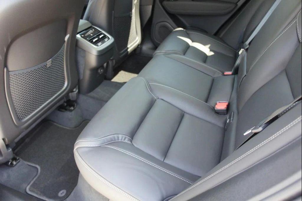 new 2026 Volvo XC60 car, priced at $67,225