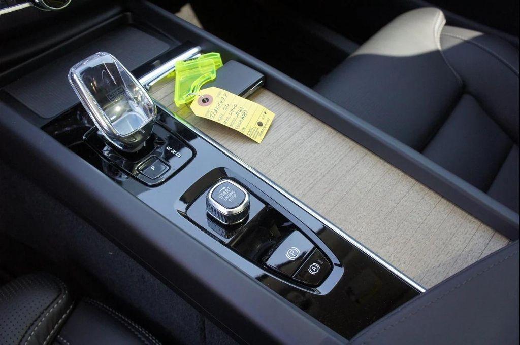 new 2026 Volvo XC60 car, priced at $67,225