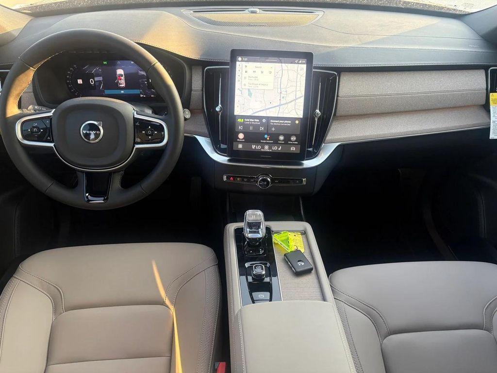 new 2026 Volvo XC90 car, priced at $69,250