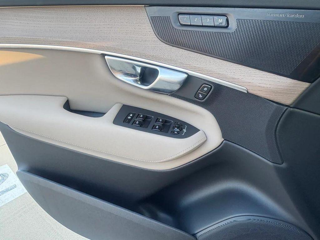 new 2026 Volvo XC90 car, priced at $69,250