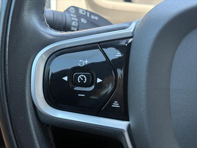 used 2022 Volvo XC90 car, priced at $44,810