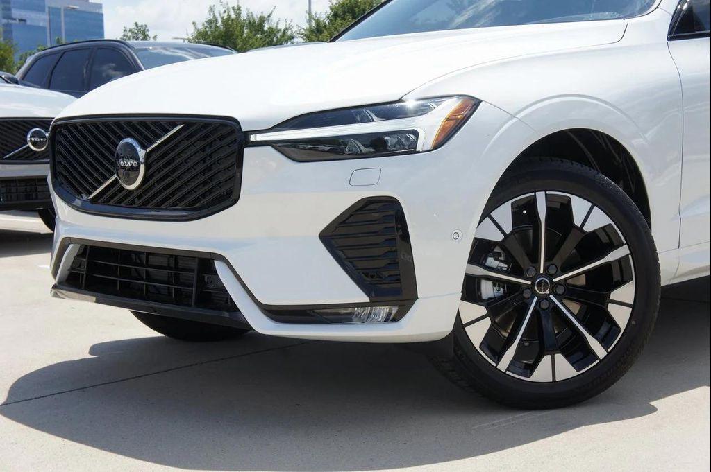 new 2026 Volvo XC60 car, priced at $59,160