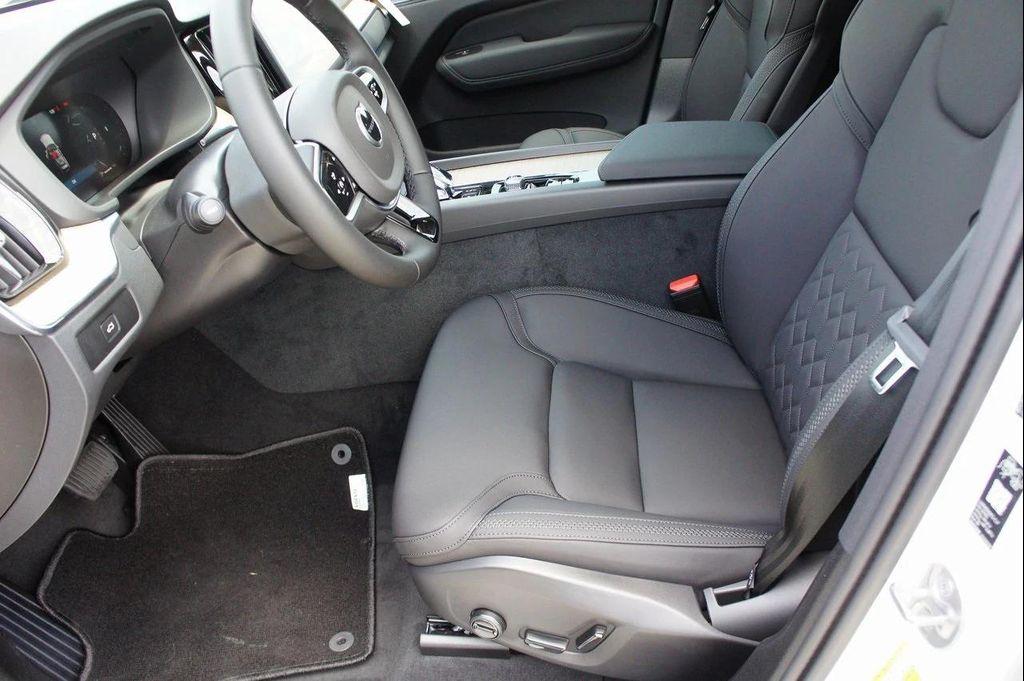 new 2026 Volvo XC60 car, priced at $59,160