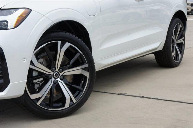 new 2025 Volvo XC60 Plug-In Hybrid car, priced at $74,275