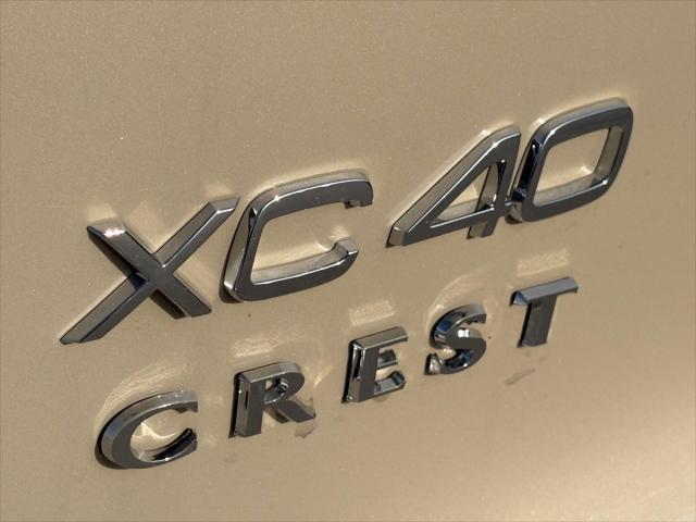 new 2025 Volvo XC40 car, priced at $55,085