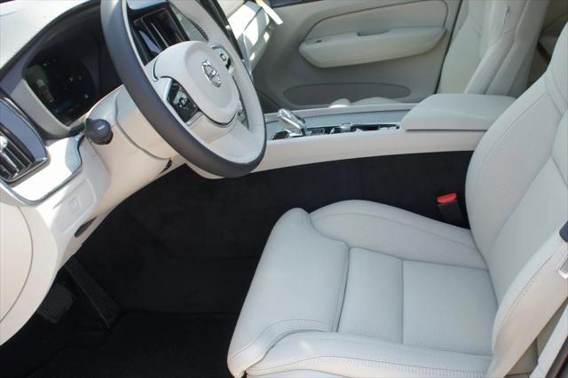 new 2025 Volvo XC60 car, priced at $60,660