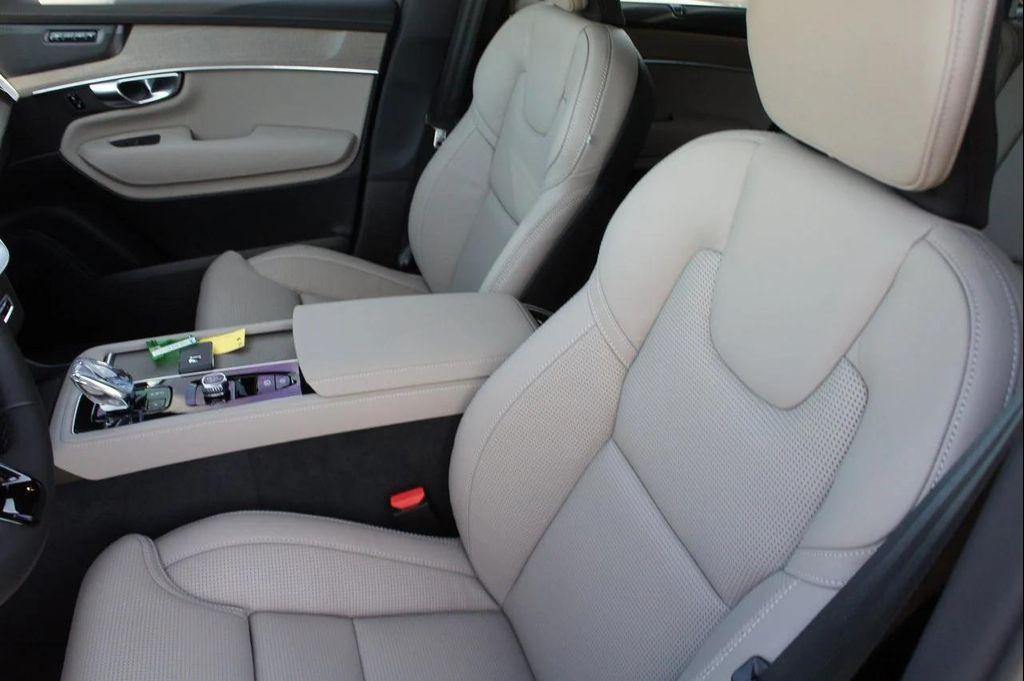 new 2026 Volvo XC90 car, priced at $78,175