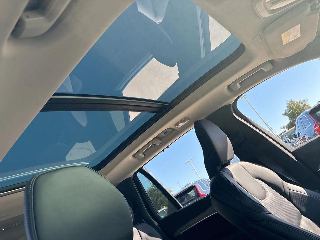 used 2024 Volvo XC90 Recharge Plug-In Hybrid car, priced at $53,900