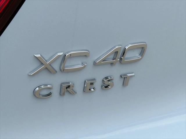 new 2025 Volvo XC40 car, priced at $51,015