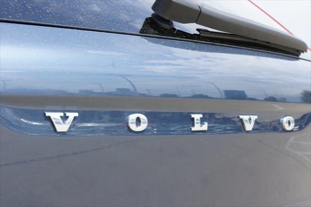used 2022 Volvo XC40 car, priced at $38,415