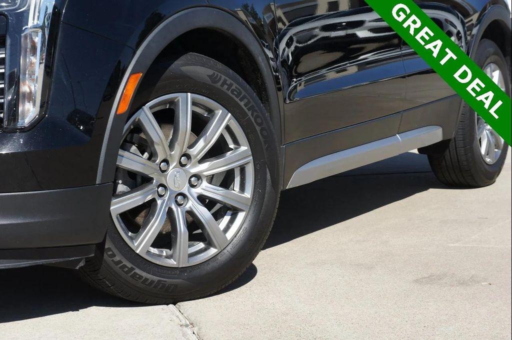 used 2020 Cadillac XT4 car, priced at $19,000