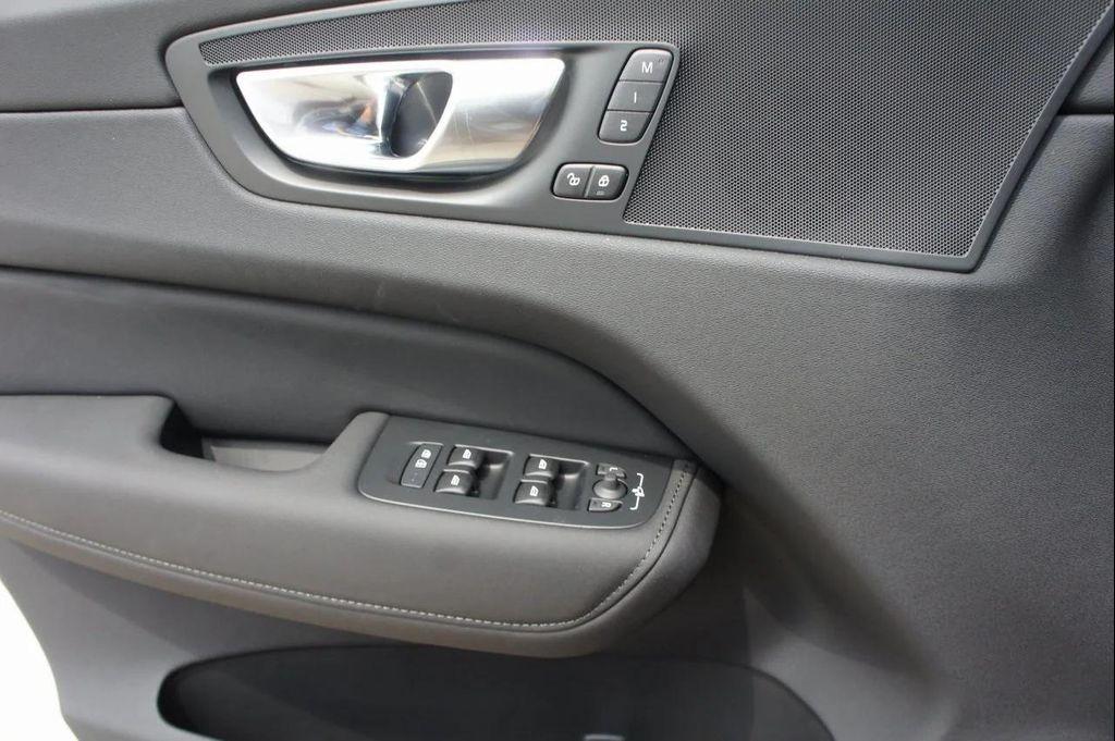 new 2026 Volvo XC60 car, priced at $57,985