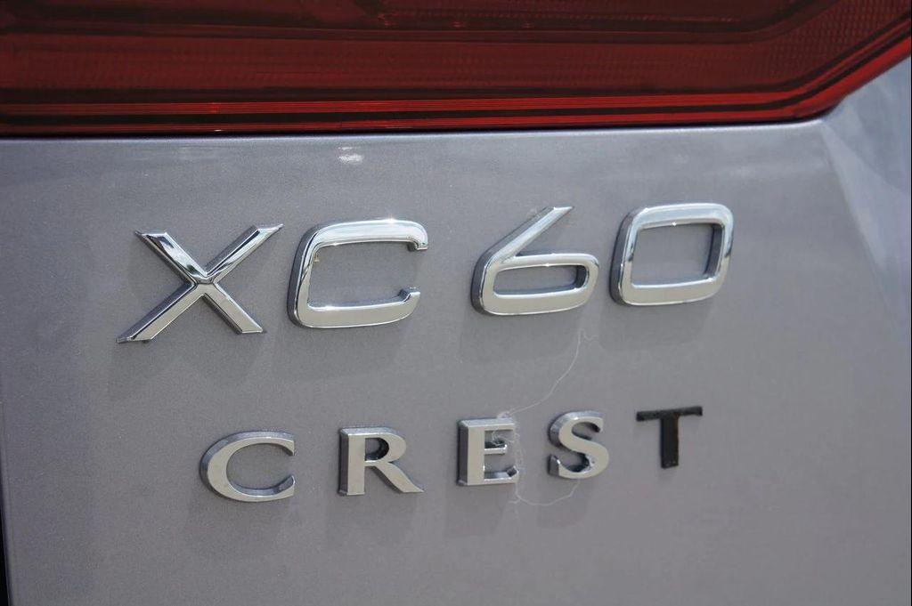 new 2026 Volvo XC60 car, priced at $57,985