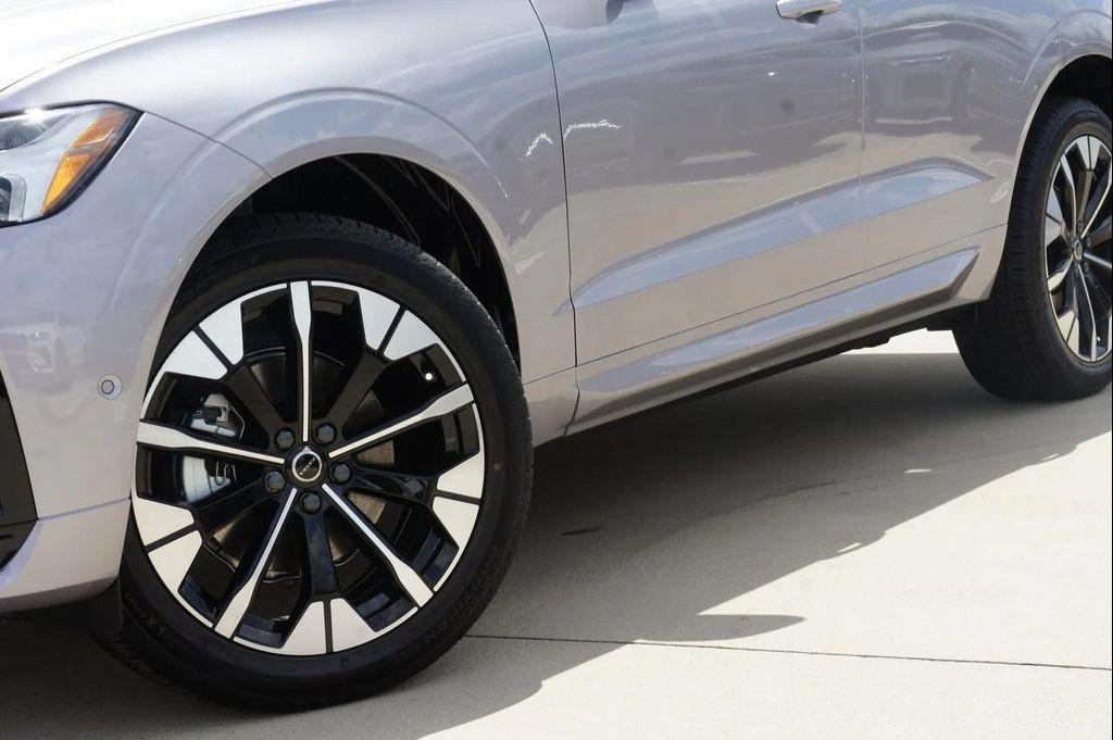 new 2026 Volvo XC60 car, priced at $57,985