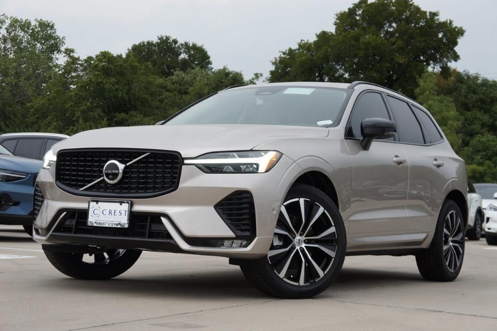 new 2025 Volvo XC60 car, priced at $55,385