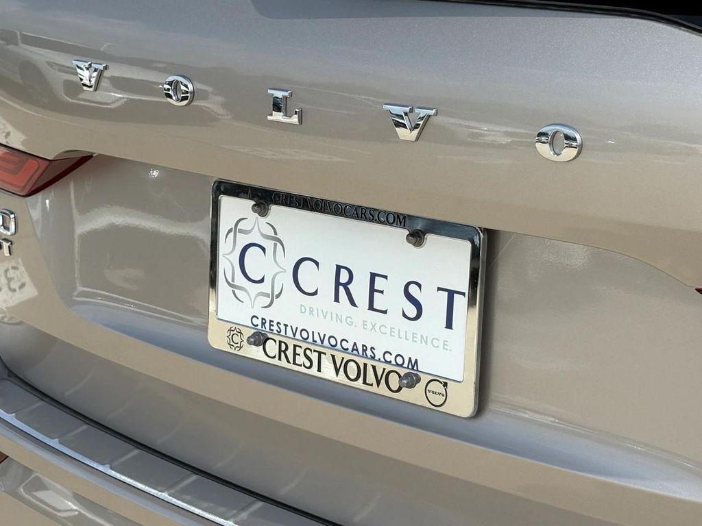 new 2026 Volvo XC60 car, priced at $57,985