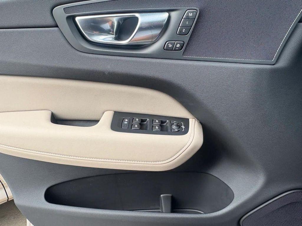 new 2026 Volvo XC60 car, priced at $57,985