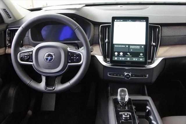 new 2025 Volvo XC90 car, priced at $69,155