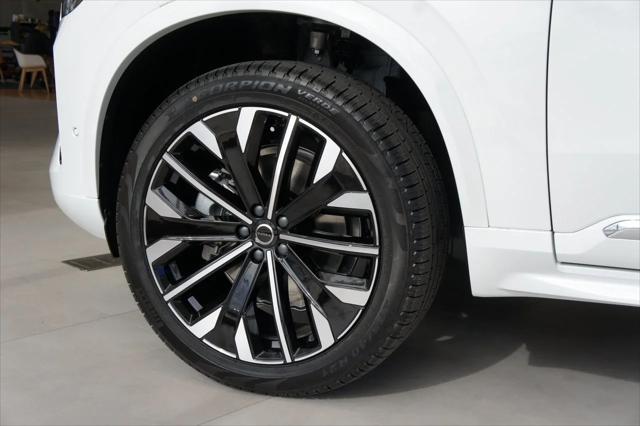 new 2025 Volvo XC90 car, priced at $69,155