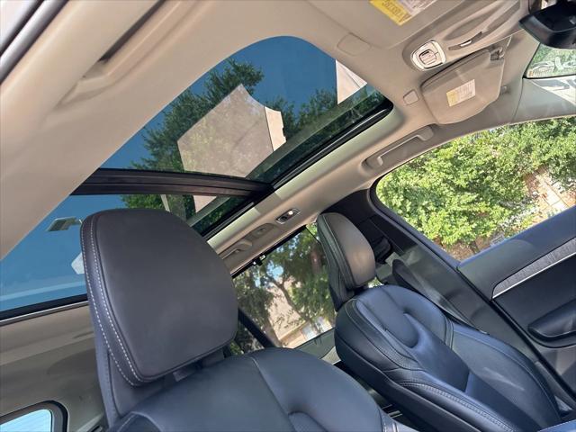 used 2022 Volvo XC90 Recharge Plug-In Hybrid car, priced at $52,999