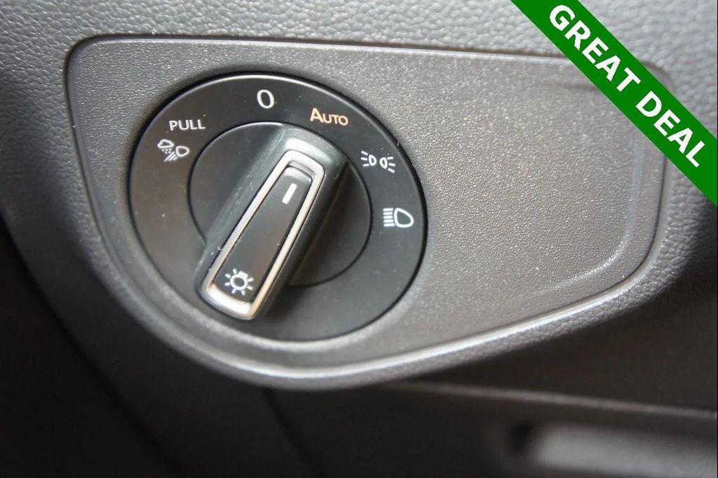 used 2021 Volkswagen Atlas car, priced at $30,000