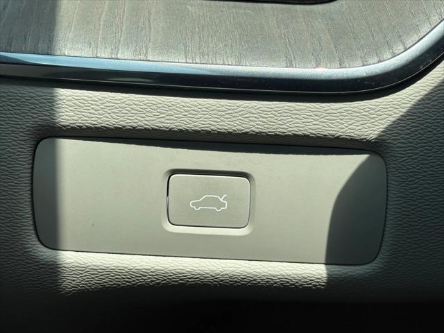 used 2023 Volvo XC60 car, priced at $37,350