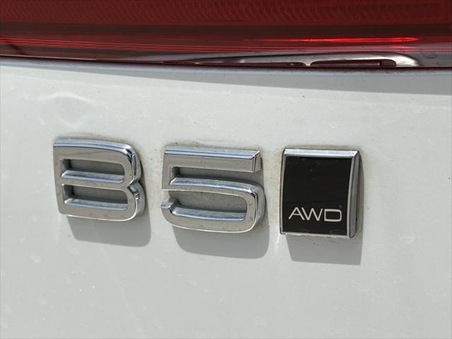 used 2023 Volvo XC60 car, priced at $37,350