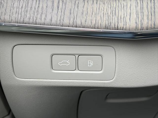 used 2024 Volvo XC90 Recharge Plug-In Hybrid car, priced at $56,855