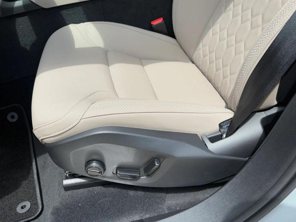new 2026 Volvo XC90 car, priced at $69,175