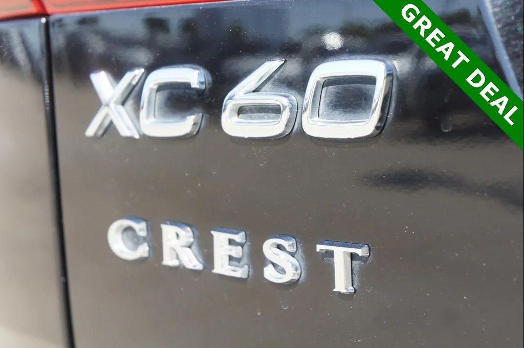 used 2021 Volvo XC60 Recharge Plug-In Hybrid car, priced at $29,998