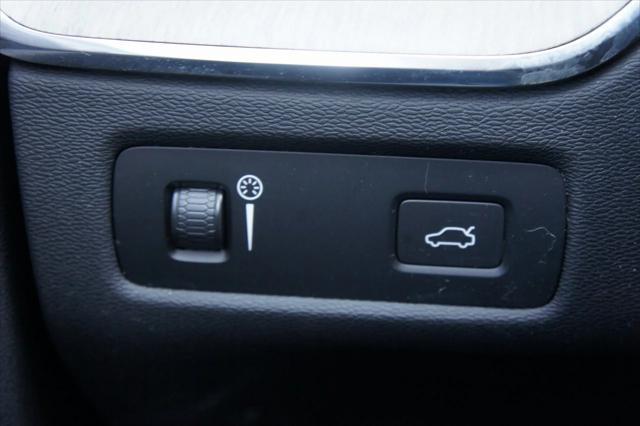 used 2022 Volvo XC60 car, priced at $41,891